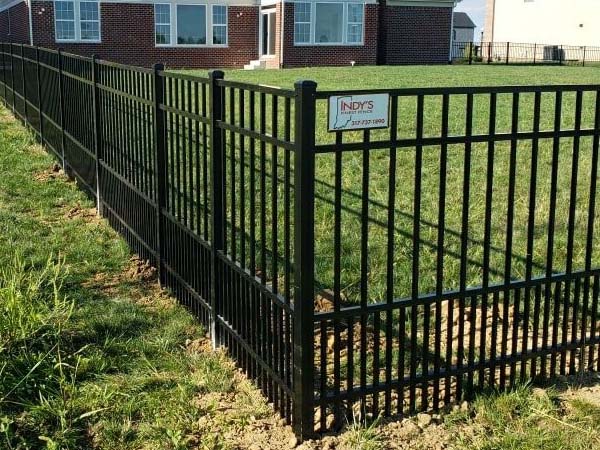 Photo of a Indianapolis, IN, aluminum fence