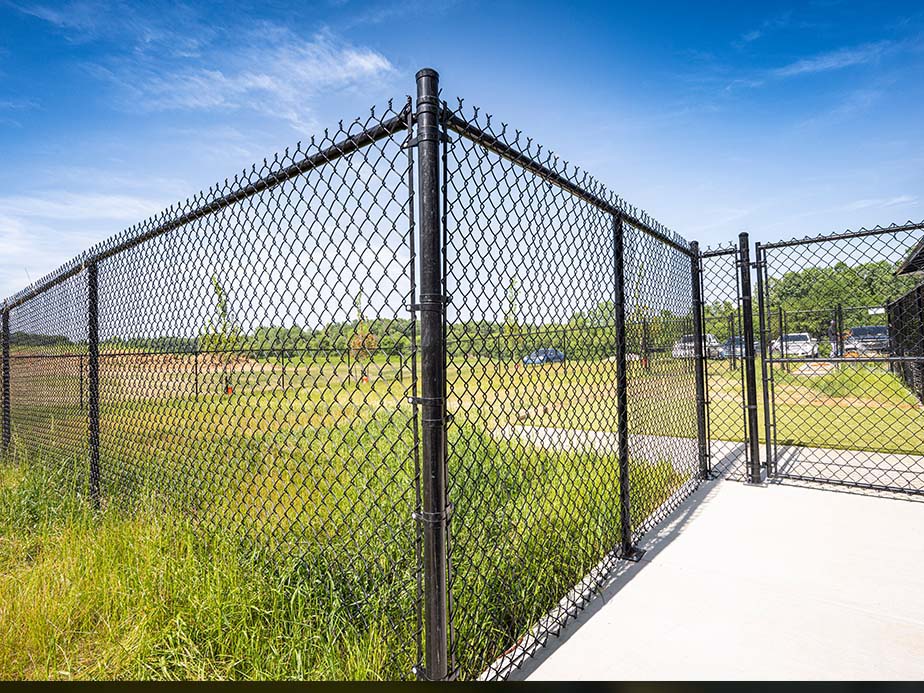 Chain Link Fences in Indianapolis Indiana 