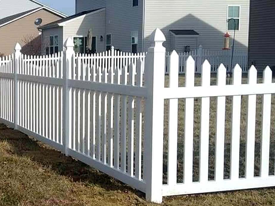 Decorative Fence Example in Avon Indiana