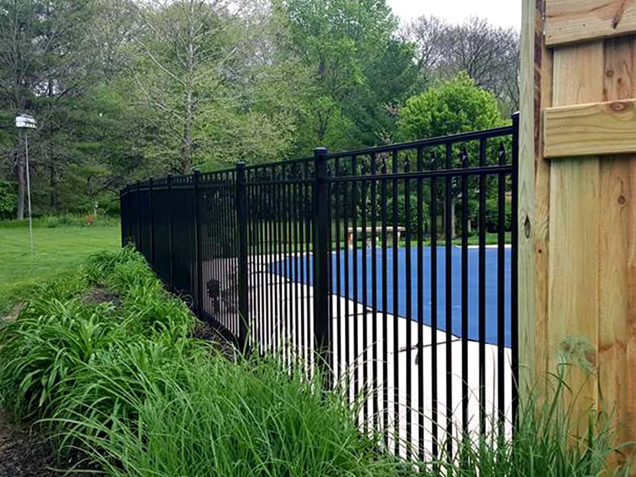 Pool Fence Example in Avon Indiana