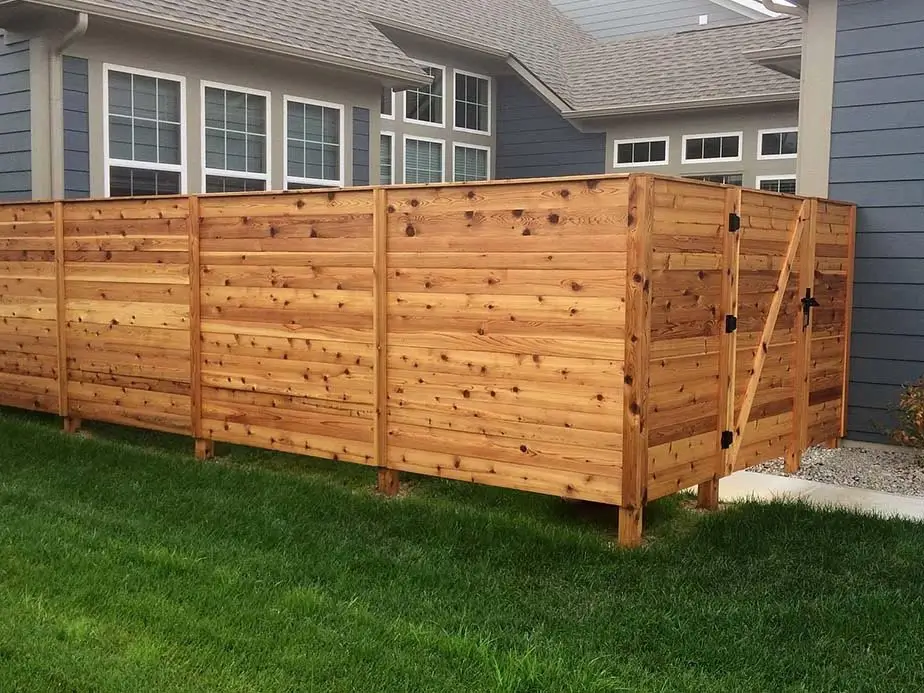New Palestine Indiana wood privacy fencing