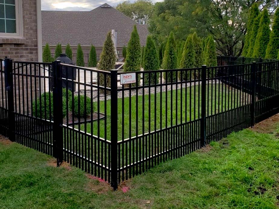 aluminum fence Zionsville Indiana